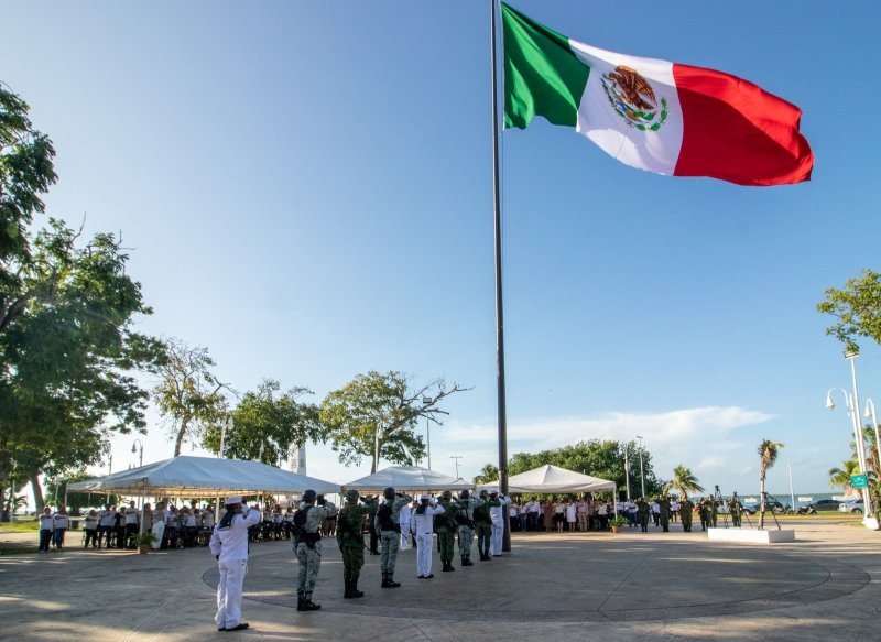 Con fervor, gallardía y amor a México y Quintana Roo, inician las Fiestas Patrias 2023
