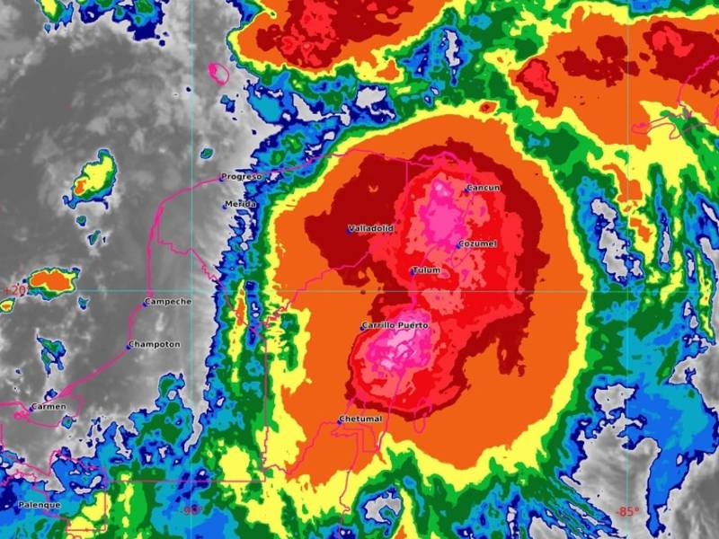 Continúan las fuertes lluvias en Quintana Roo