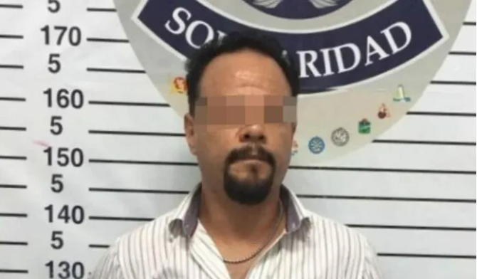 Es detenido falso inspector de la COFEPRIS que extorsionaba a comercios