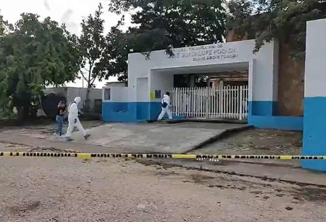 Fallece hombre a la entrada de una escuela en la región 248 de Cancún