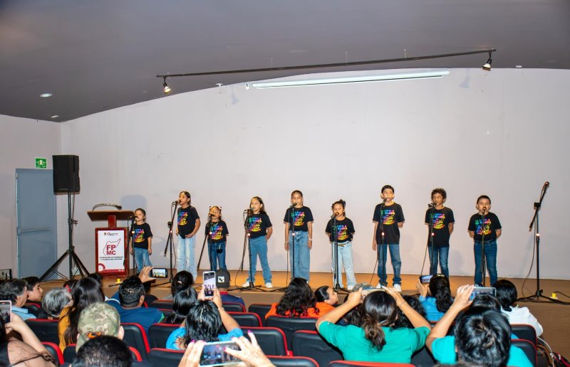 Impulsa la FPMC el talento local con la clausura del Taller de Canto 2025