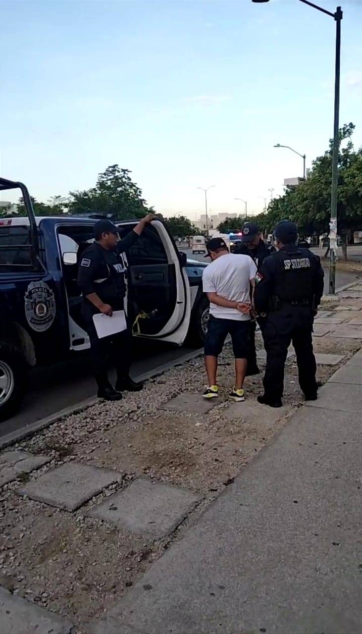 Intentan ejecutar a una persona en el fraccionamiento Villas del Sol de Playa del Carmen