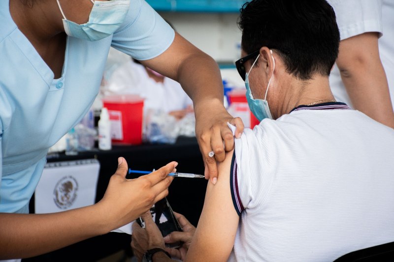 Invita SESA a vacunarse para prevenir enfermedades