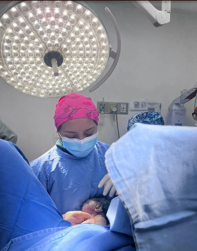Nace el primer bebé del año en Hospital del Imss en Cancún