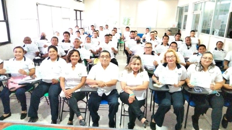 CONCLUYE CURSO DE CAPACITACIÓN PARA OPERADORES DE NUEVO INGRESO EN EL SINDICATO DE TAXISTAS DE CANCÚN ￼