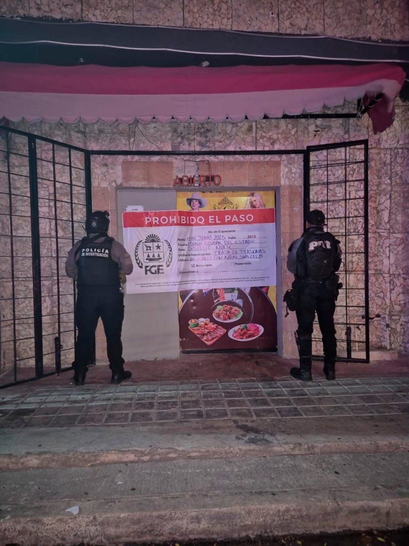 Rescata FGE de Quintana Roo a 12 mujeres víctimas de trata y prostitución, durante un cateo en Benito Juárez