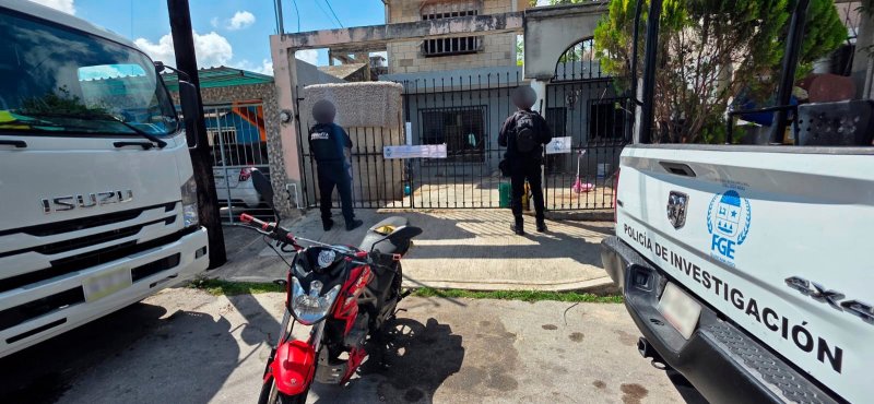 Recupera FGE de Quintana Roo cinco motocicletas con reporte de robo e irregularidades durante cateos en Benito Juárez
