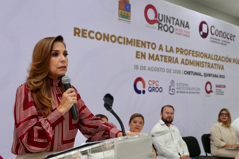 Quintana Roo es el primer estado del país en certificar a servidores públicos y avanzar en el combate a la corrupción: Mara Lezama
