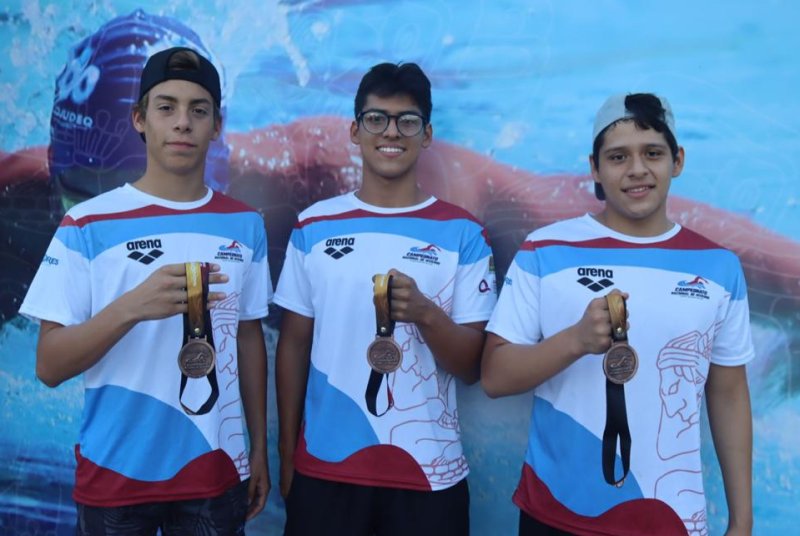 Quintana Roo continúa con cosecha de medallas en el Campeonato Nacional de Invierno de Natación 2022