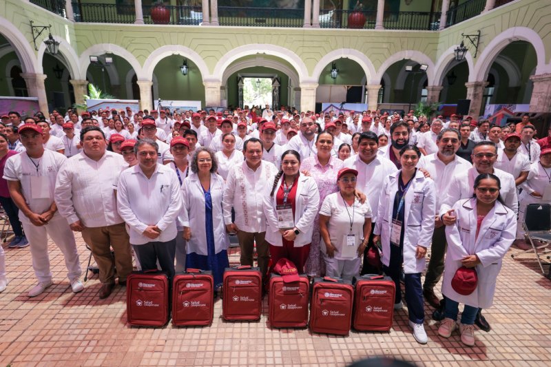Firman convenio “Salud casa por casa” para llevar atención médica gratuita a los hogares de Yucatán