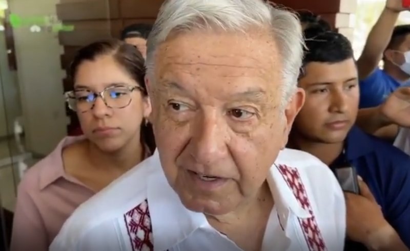 Lo hemos dicho siempre, en #QuintanaRoo el apoyo al sur es prioridad y de la mano de nuestro presidente estamos #UnidosParaTransformar. ¡Bienvenido a #Chetumal! Andrés Manuel López Obrador