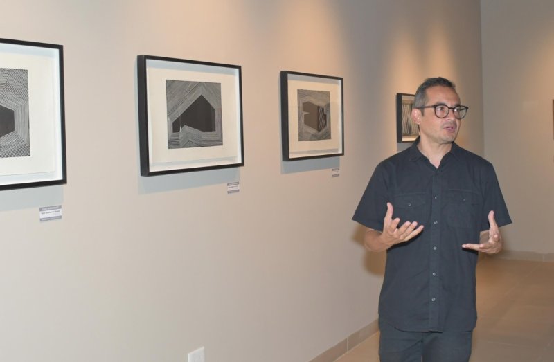 La FPMC inauguró la exposición “Panóptico. Caminar en Círculos”, del artista visual y gestor cultural Joao Rodríguez