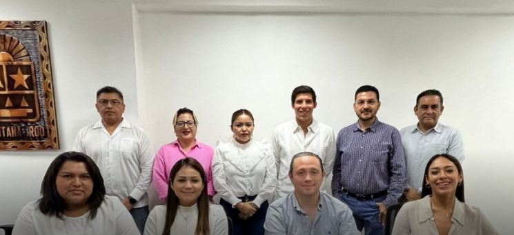 Trabajo de territorio y no de escritorio reitera Eugenio Segura al nombrar a nuevos directores