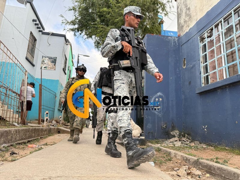Operativo de seguridad en el fraccionamiento Villas Otoch Paraíso