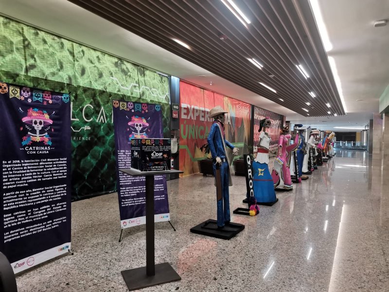 REALIZAN EXHIBICIÓN “CATRINAS CON CAUSA” A BENEFICIO DE DIF BENITO JUÁREZ