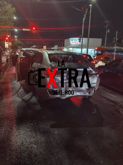 Carambola en Cancún: BMW conducido por ebrio provoca choque múltiple