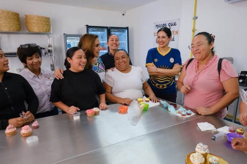 Inauguran primera etapa del Centro Comunitario Puerto Maya