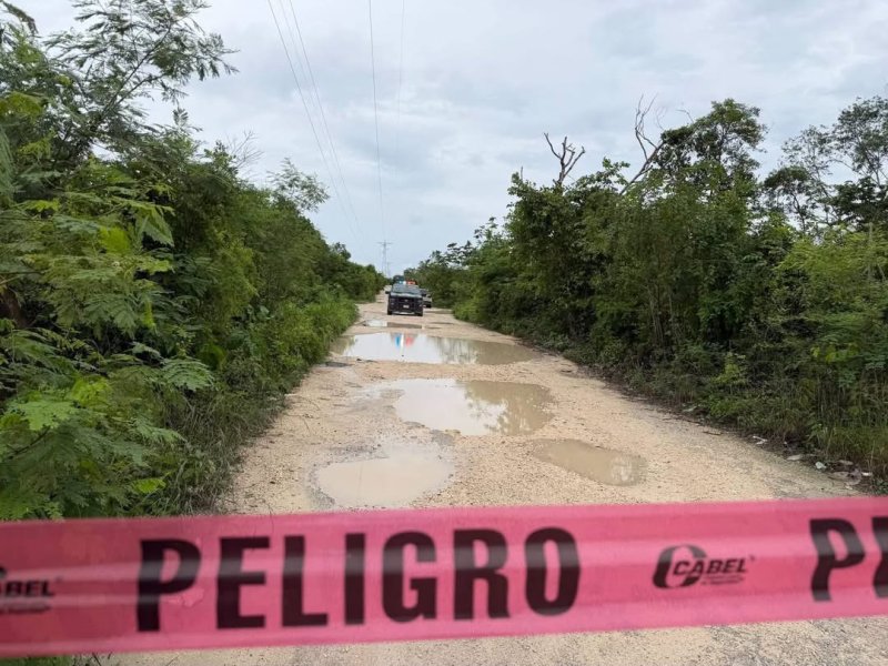 Mujer sin vida encontrada en lote baldío de Cancún